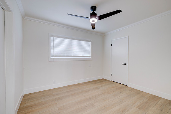 1000 Ximeno Ave Interior - David England Photography-021