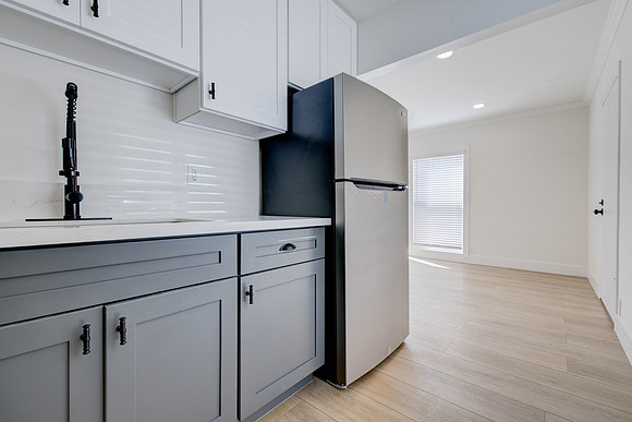 1000 Ximeno Ave Interior - David England Photography-019