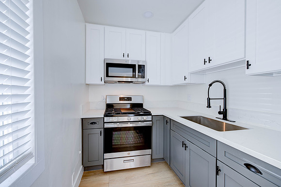 1000 Ximeno Ave Interior - David England Photography-012