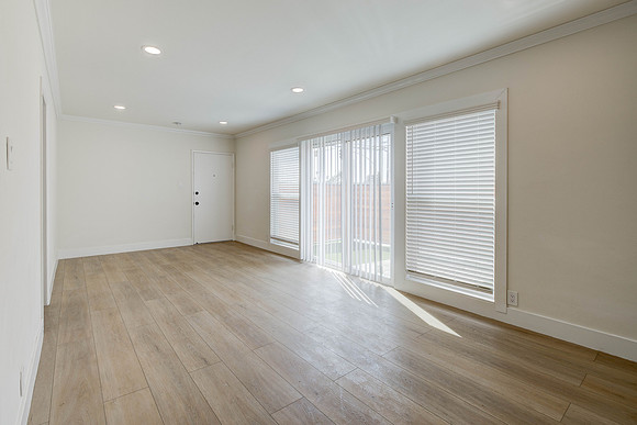 1000 Ximeno Ave Interior - David England Photography-006