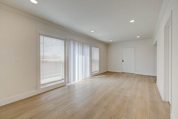 1000 Ximeno Ave Interior - David England Photography-004