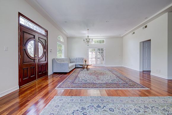 12219 Darlington Ave-Interior-002