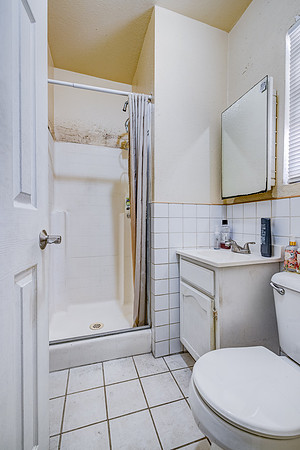 2028 E 3rd St Interior-066