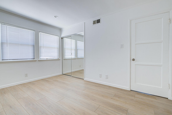 8330 KittyHawk Exterior-061