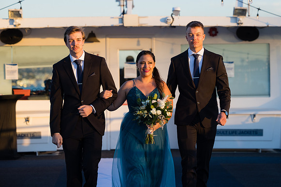 Wedding Photos Endless Dreams - City Experiences By Hornblower-350