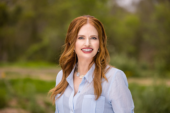 Portrait Photographer Huntington Beach - Outdoor Portraits-001