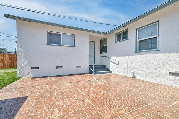8330 KittyHawk Exterior-070
