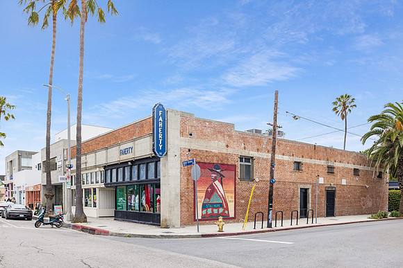 Exterior 1340 Abbot Kinney Blvd-005