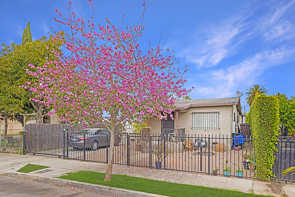 907-E-109-Pl-Exterior-Front-001