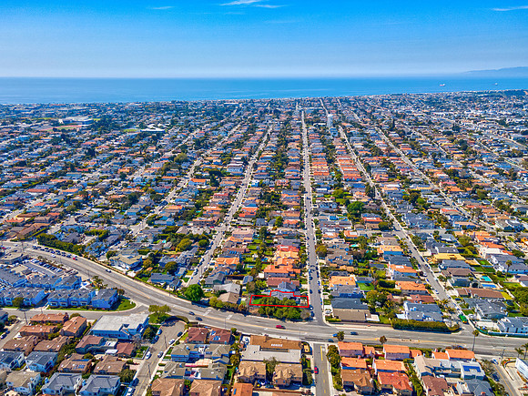 Drone 1852 6th St-18