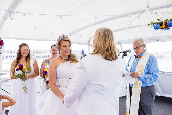 Icon Yacht Wedding - City Experiences Wedding-98