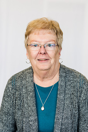 Marilyn Sell -Office(MarshallMinnesota)-9