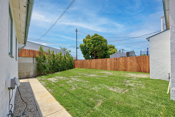 8330 KittyHawk Exterior-074