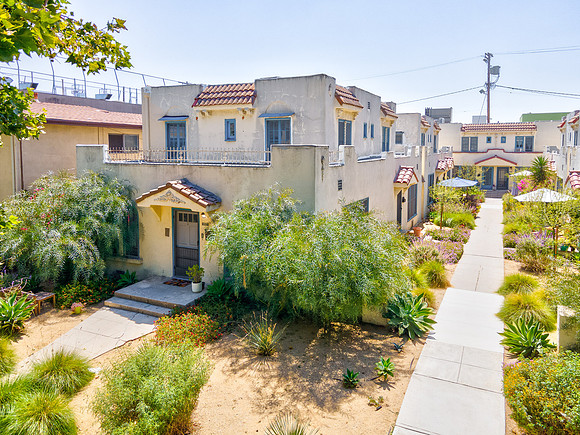 617 N Sycamore Ave Drone-032