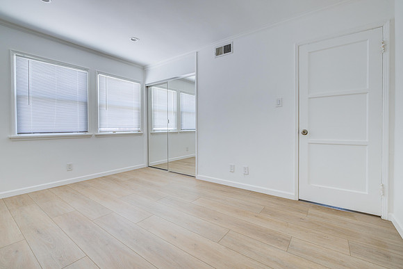 8330 KittyHawk Exterior-062