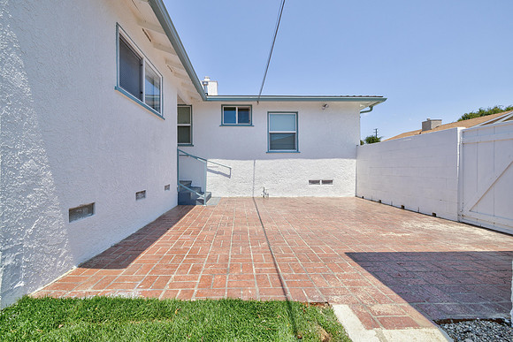 8330 KittyHawk Exterior-081