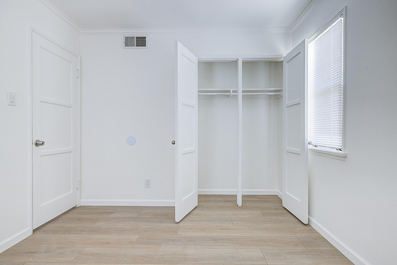 8330 KittyHawk Exterior-058
