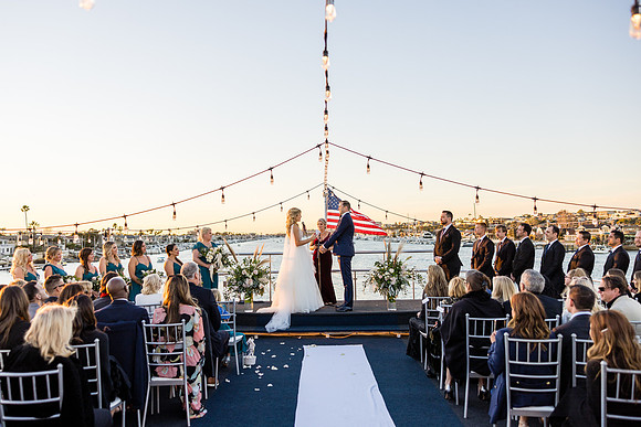 Wedding Photos Endless Dreams - City Experiences By Hornblower-415