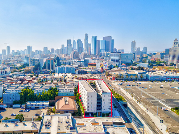 107 S Hewitt St Los Angeles-003