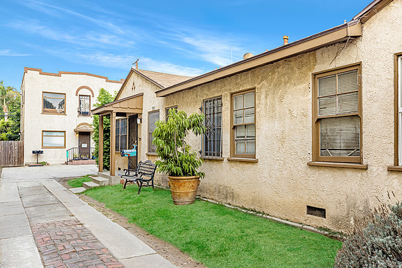 751 St Louis Ave-022