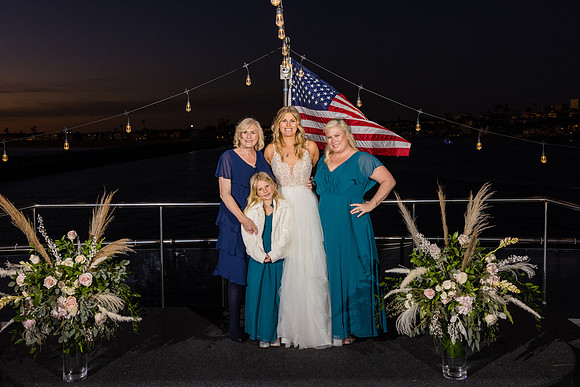 Wedding Photos Endless Dreams - City Experiences By Hornblower-559