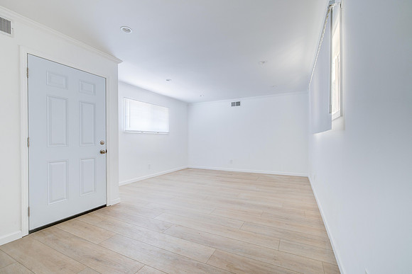 8330 KittyHawk Exterior-049