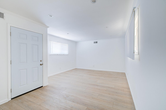 8330 KittyHawk Exterior-048