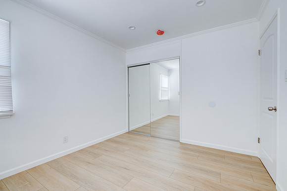 8330 KittyHawk Exterior-030