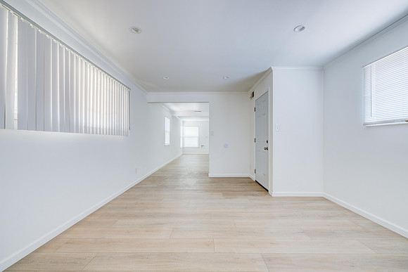 8330 KittyHawk Exterior-051