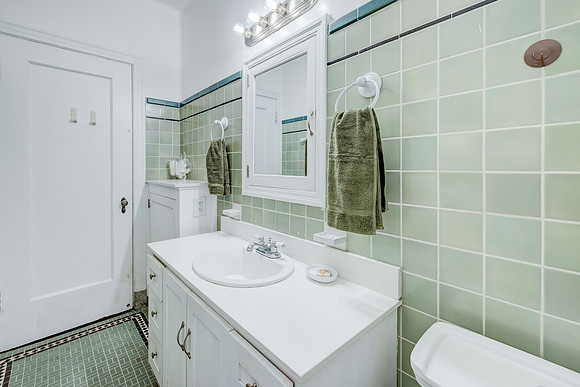 140 Linden Ave  -028