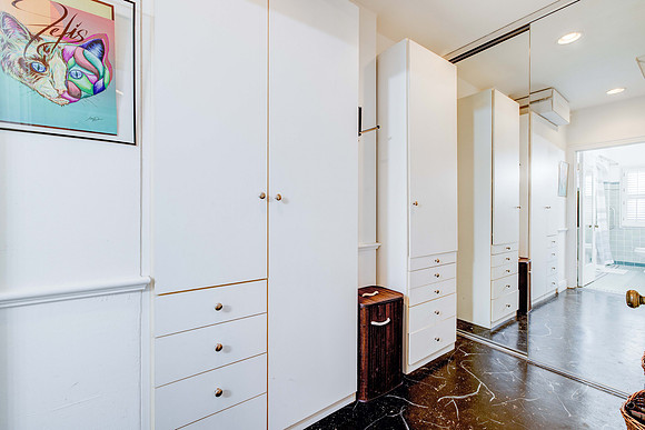 140 Linden Ave  -031