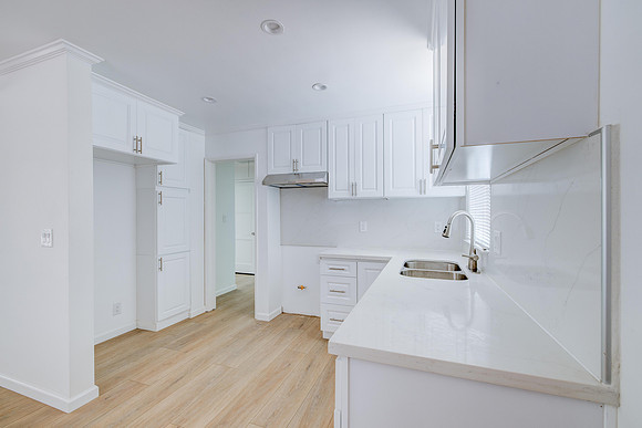 8330 KittyHawk Exterior-042