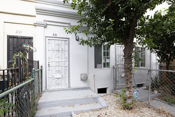 229 Columbia Pl Exterior-002