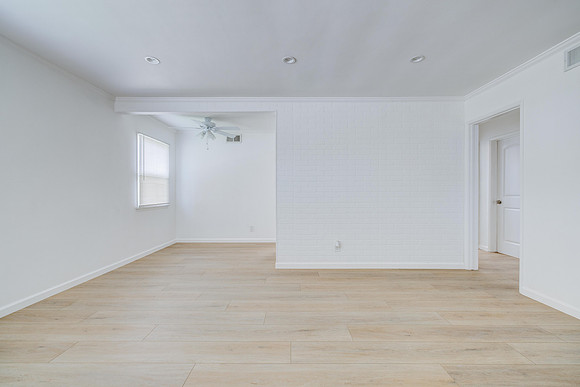 8330 KittyHawk Exterior-013