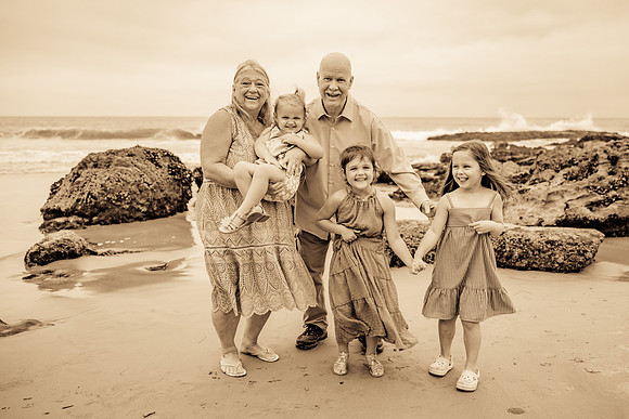 Family Photos Crystal Cove Newport Beach Ca-078
