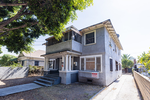 1444 W 22nd St-Exterior-005