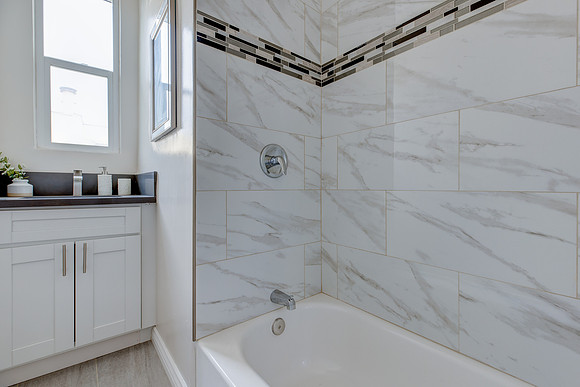 229 Columbia Pl-027