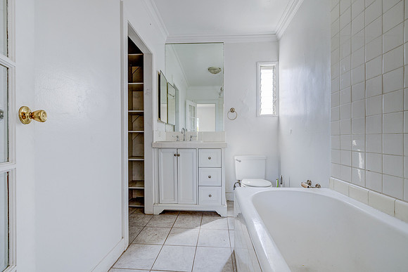 2639 Highland Ave Santa Monica Interior-023