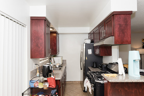 3520 Elm Ave-015
