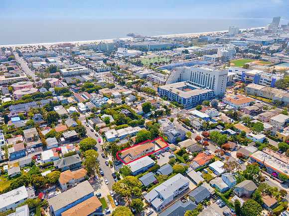 627 Grant St Drone-020