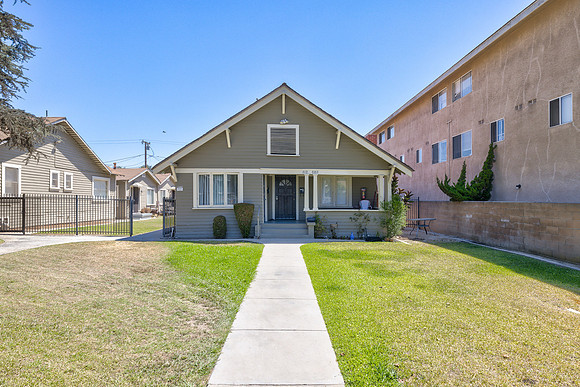 812 Myrtle Ave Exterior-004