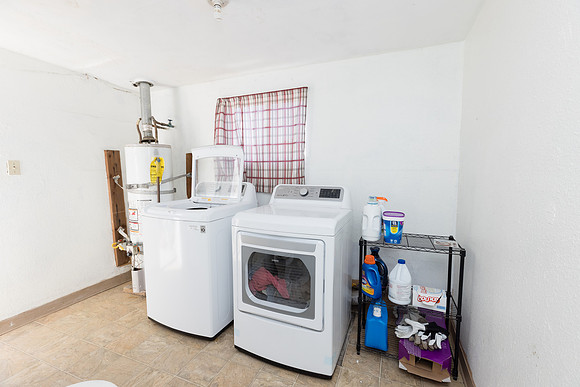 Real Estate Photographer Bellflower 10268 Muroc St-078