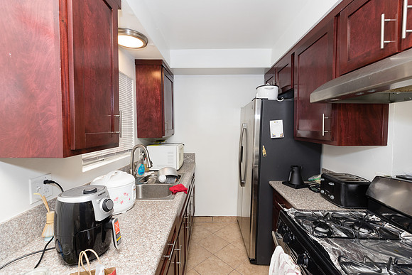 3520 Elm Ave-014