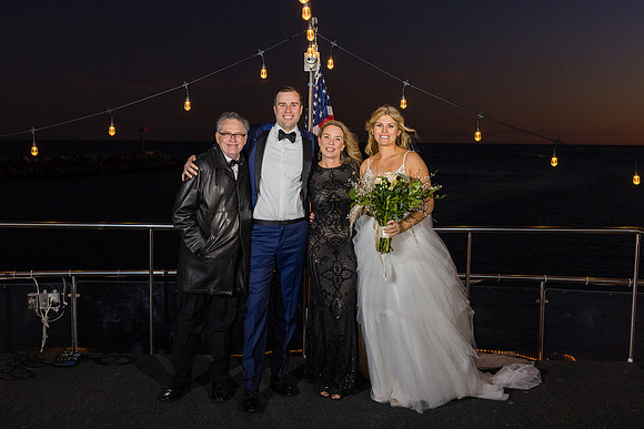 Wedding Photos Endless Dreams - City Experiences By Hornblower-599