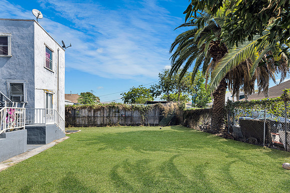 1444 W 22nd street 5