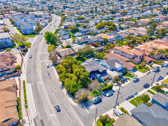Drone 1852 6th St-15