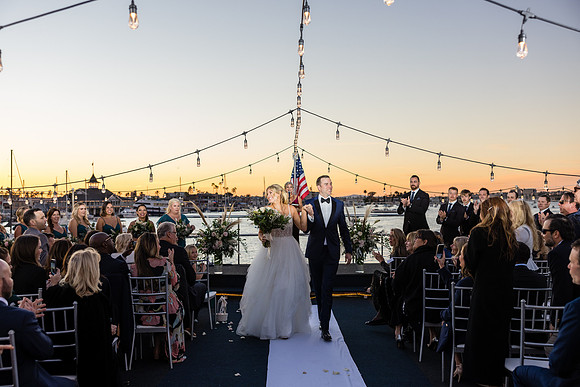 Wedding Photos Endless Dreams - City Experiences By Hornblower-489
