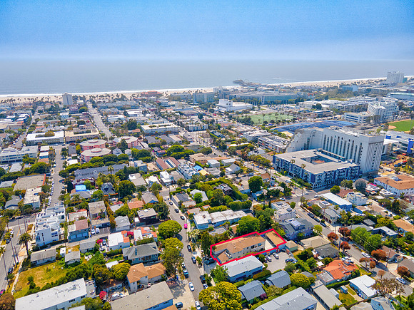 627 Grant St Drone-018