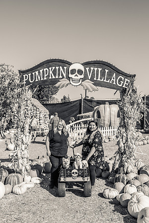 Mr. Bones Culver City Halloween Photographer-217