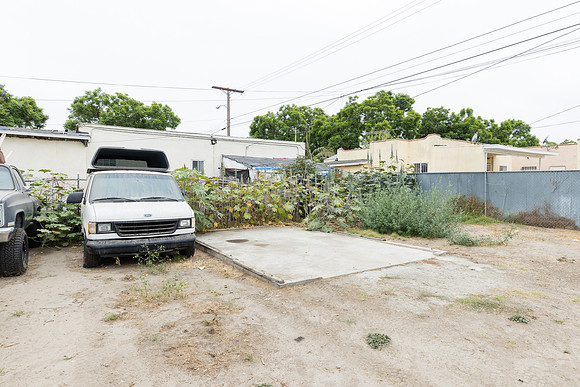 8715 Hooper Ave--022